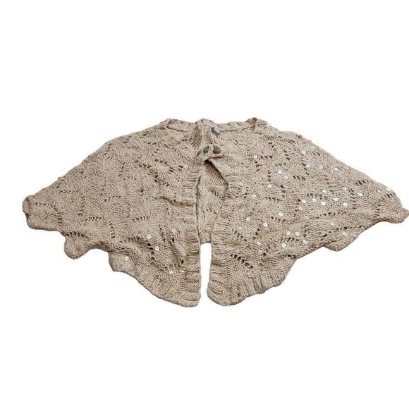 Crochet shawl M8 - Picture 1 of 3